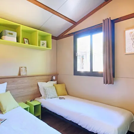 Huttopia De Meinweg Herkenbosch Room photo