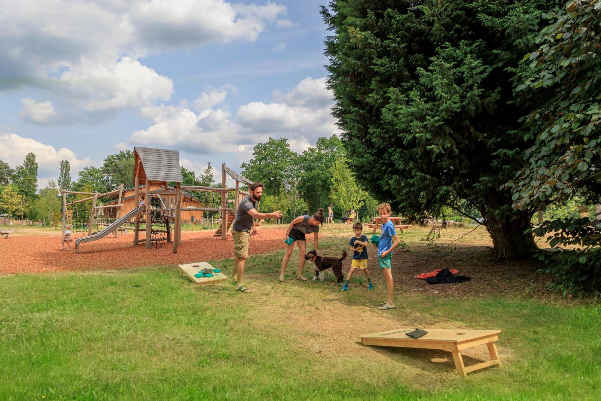 Campingplatz Huttopia De Meinweg *